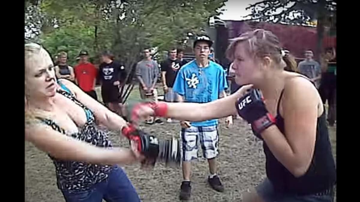 VIDEO: Urban Showdown with Women in Cageless Combat during Electrifying  MMA-Style Street Battle