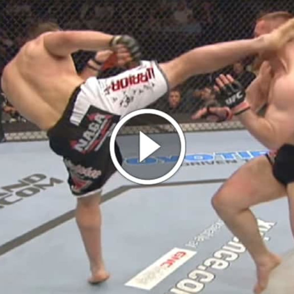 One of the most awesome walk-off KOs in UFC history - MMA Underground