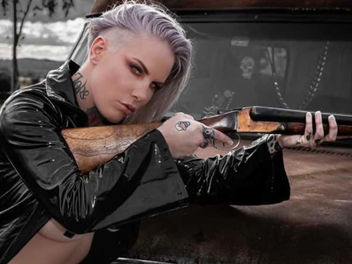 Bec Rawlings has a 2021 calendar coming - MMA Underground