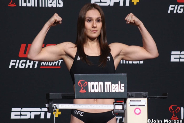 UFC Fight Night 212 weigh-in results: Headliners cleared, but key fight ...