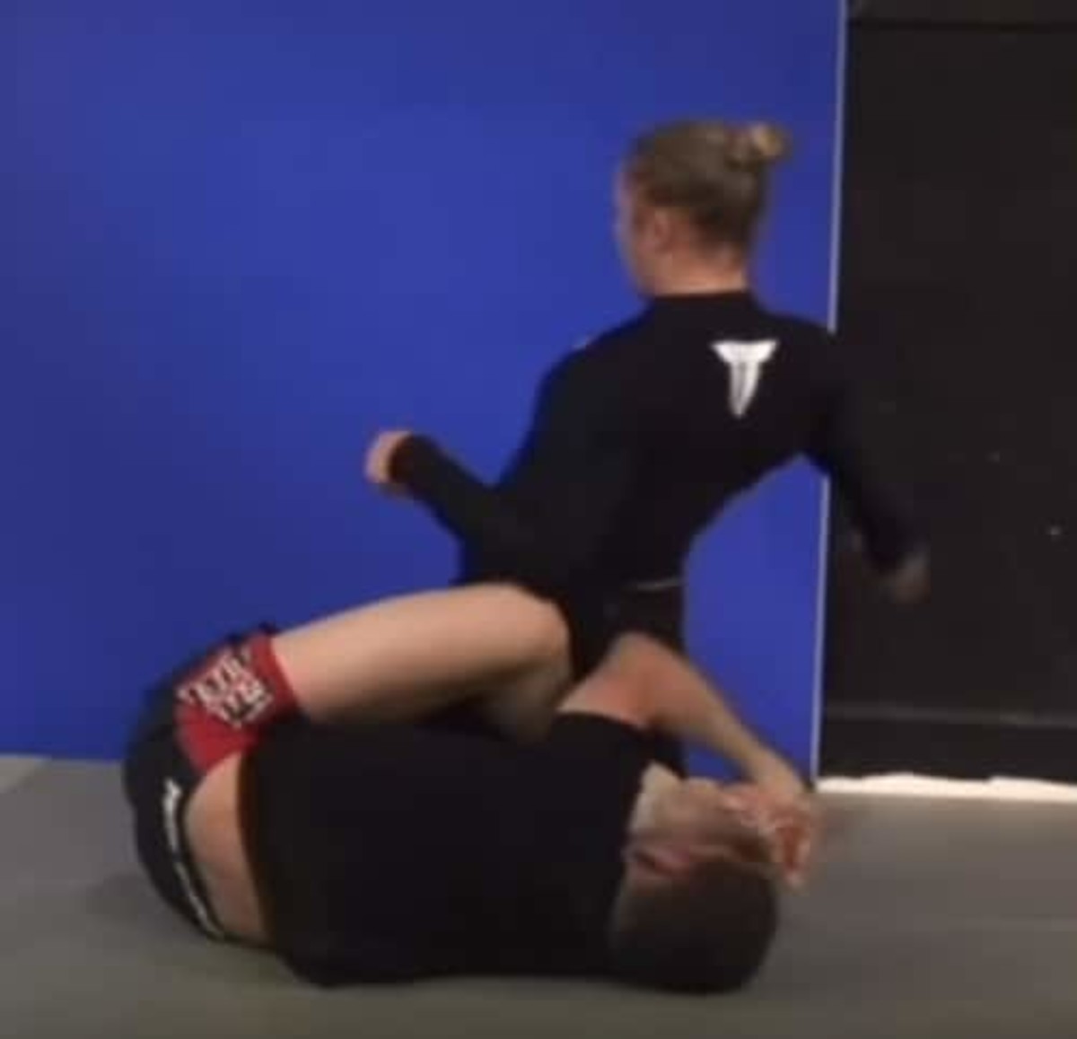 Ronda rousey outlet jiu jitsu