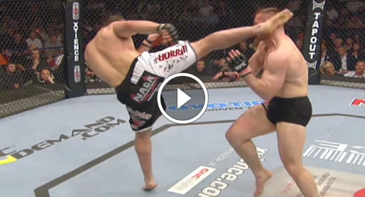 One of the most awesome walk-off KOs in UFC history - MMA Underground