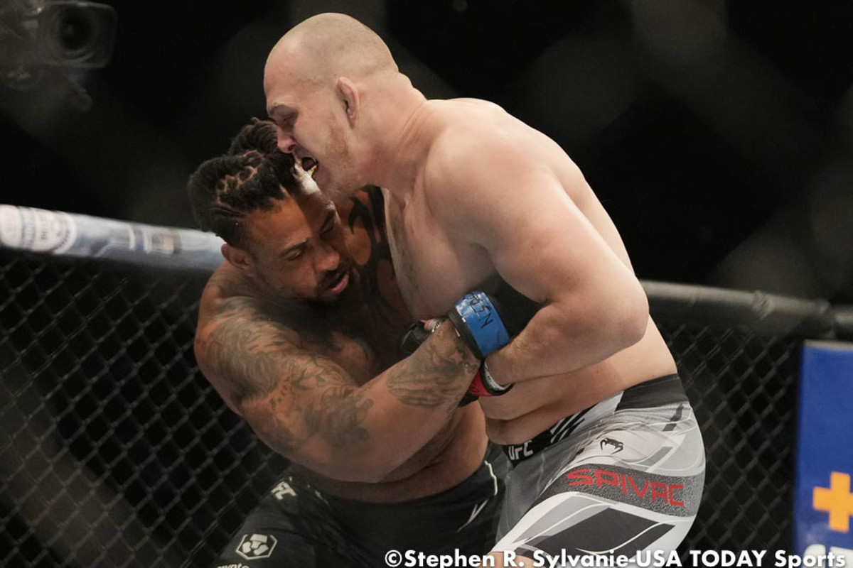 Serghei Spivac def. Greg Hardy at UFC 272: Best photos