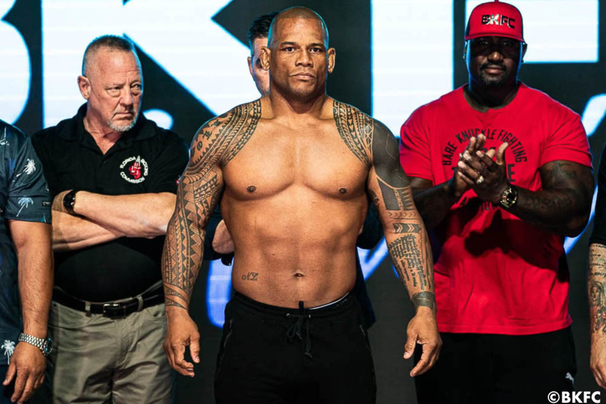 Hector Lombard Says Retirement Coming Soon But Not Before Making Run At Eagle Fc Gold Mma