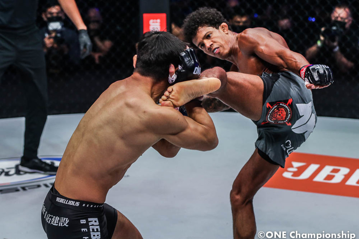 Adriano Moraes Vs. Demetrious Johnson II: 4 Keys To Victory In ONE ...