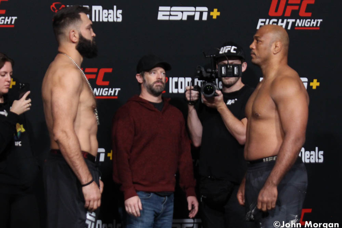 Photos: UFC Fight Night 213 Official Weigh-ins, Faceoffs - MMA Underground