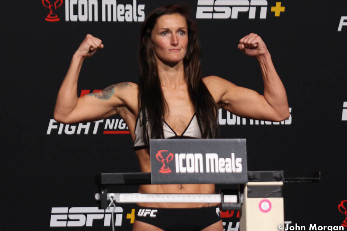 Photos: UFC Fight Night 214 official weigh-ins, faceoffs - MMA Underground