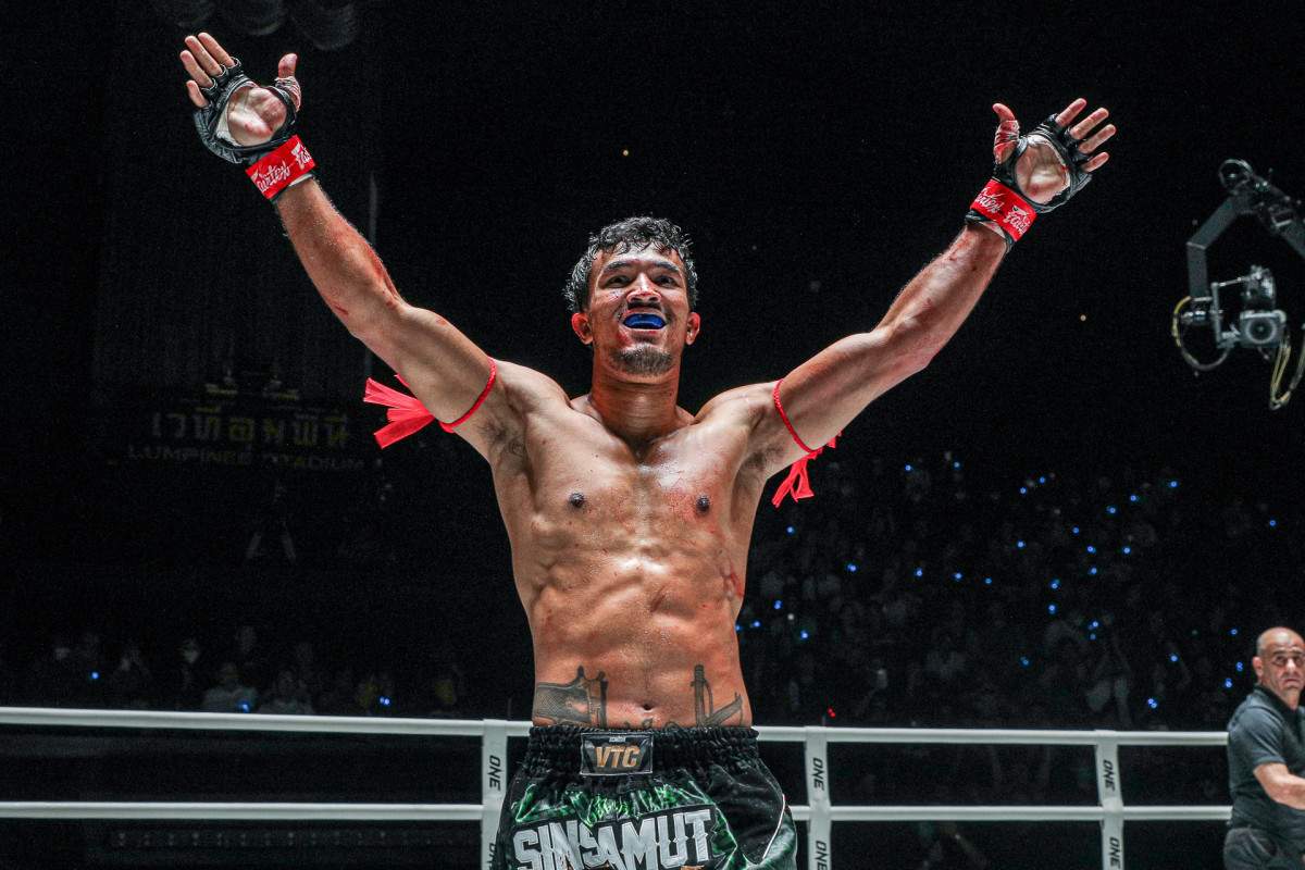 Sinsamut Klinmee Vs Dmitry Menshikov Slated For One Fight Night 14 Mma Underground 