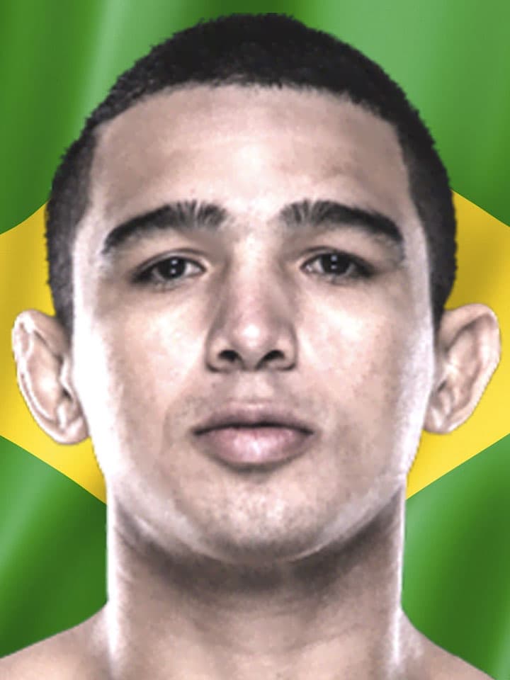 Portrait of Leandro Higo