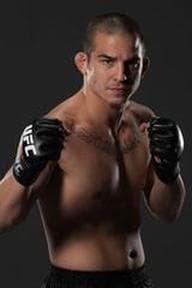 Portrait of Troy Mandaloniz