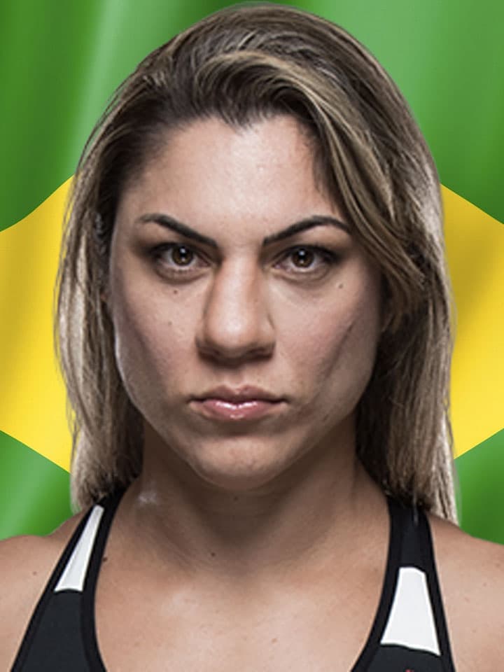 Portrait of Bethe Correia