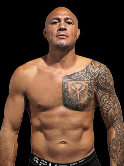 Portrait of Chris Cisneros