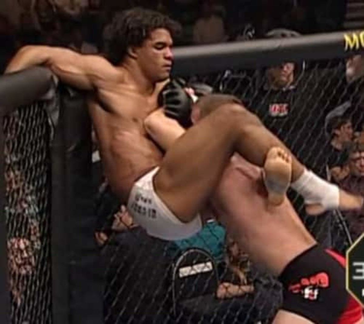 the-20-best-submissions-in-ufc-history-mixedmartialarts