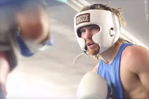 3 ways to help keep your eyes open in a fight