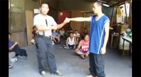 Three fast breaks in one self defense technique!