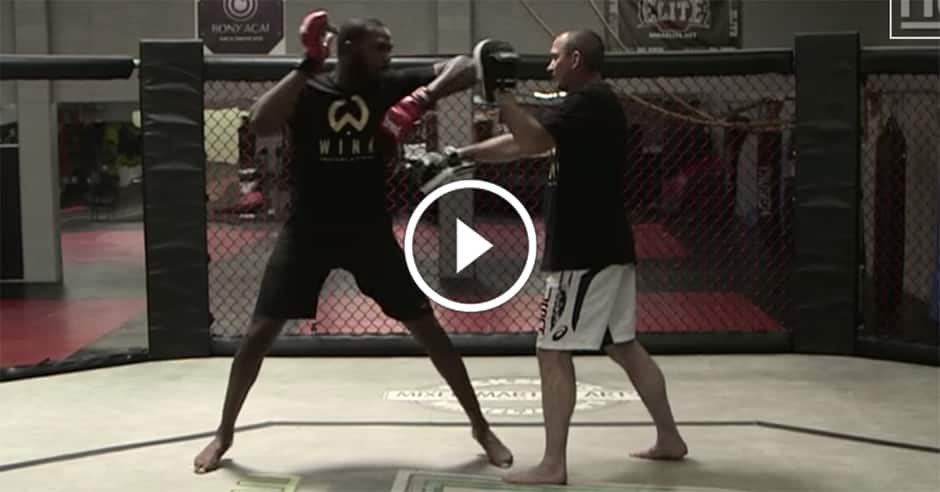 A few tips to increase the power of your elbows with Jon Jones