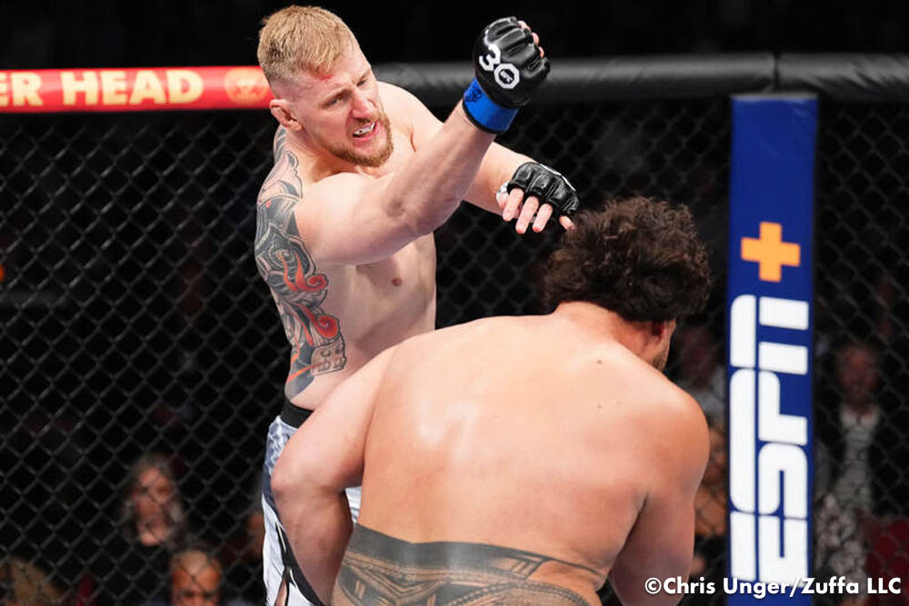 Video: Watch today’s UFC Fight Night 204 ceremonial weigh-ins, faceoffs