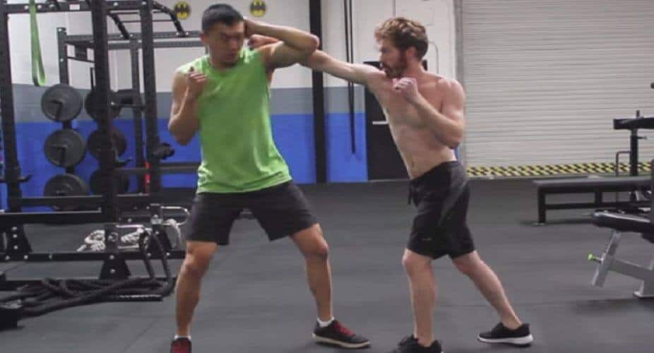 Best move to get an INSTANT KO from Muay Thai champion