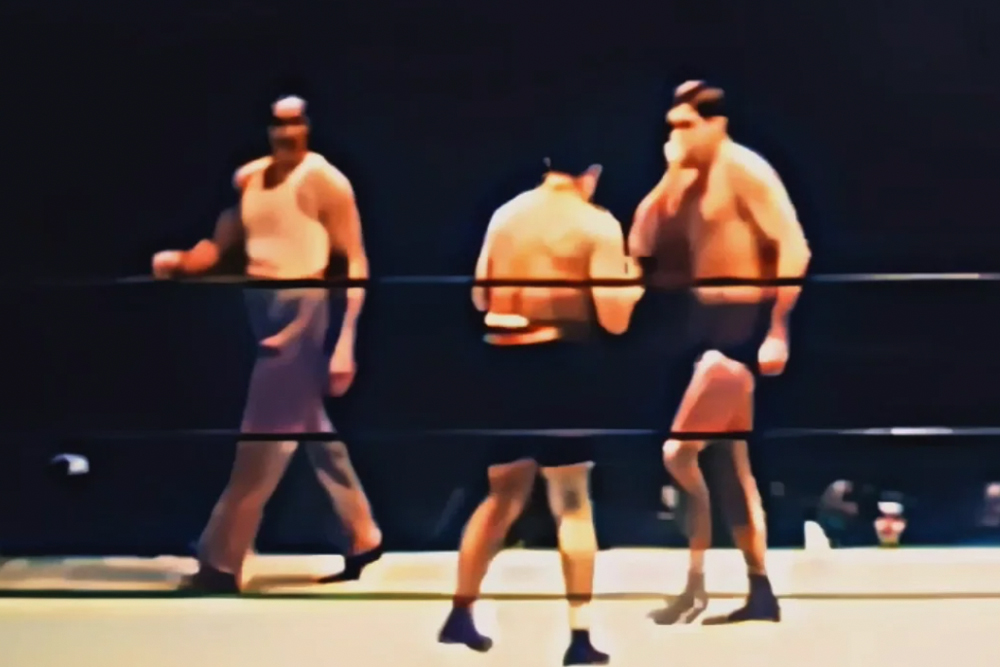 Wrestler vs. boxer bout in 1937