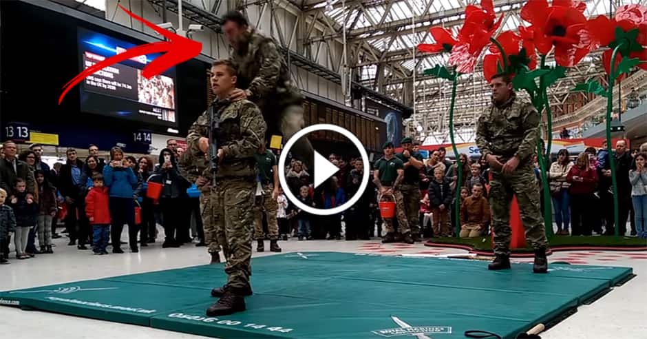 British Royal Marines reveal their hand to hand combat techniques