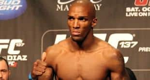 Carmont wants Munoz or Okami next