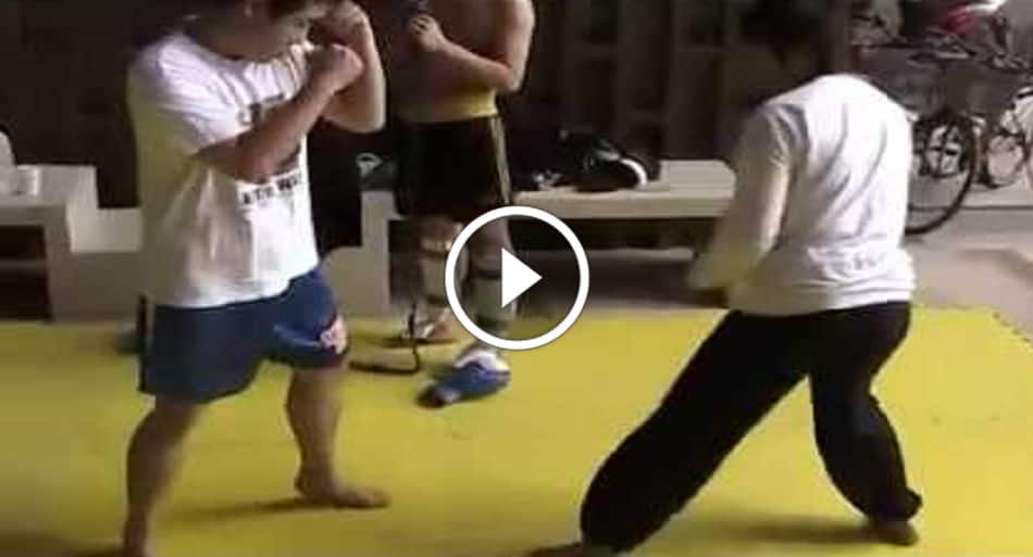 Kickboxing vs. Choy Lay Fut Kung Fu – ends quickly and brutally