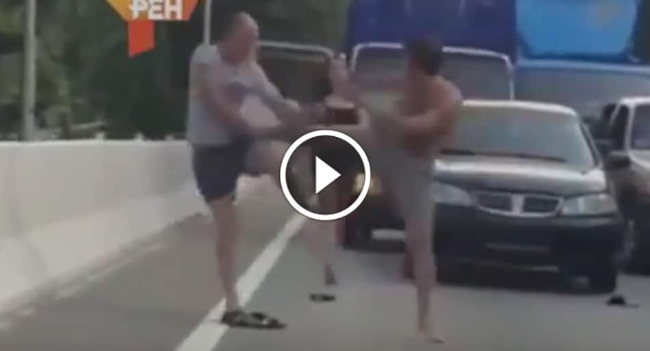 Crazy Russian road-rage fight with a jaw-dropping takedown