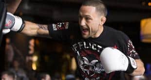 Edgar earns decision win in exciting back and forth brawl with Oliveira