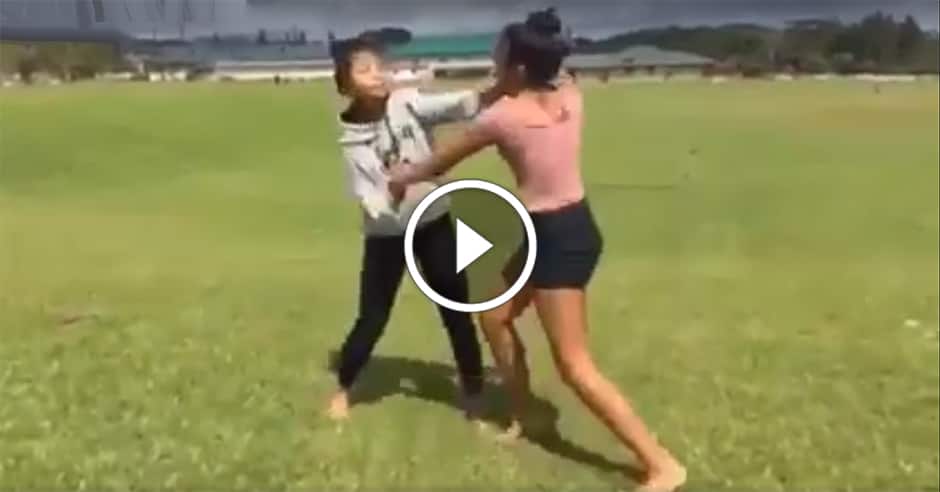 Girl pulls off Jiu-Jitsu technique in street fight