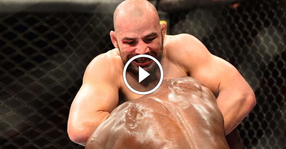 UFC 202 – Glover Teixeira vs. Anthony Johnson