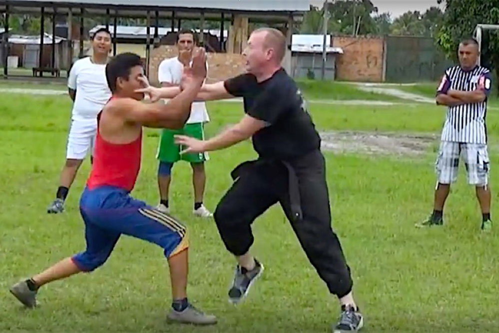 Green Beret drops Peruvian special forces officer in ONE second