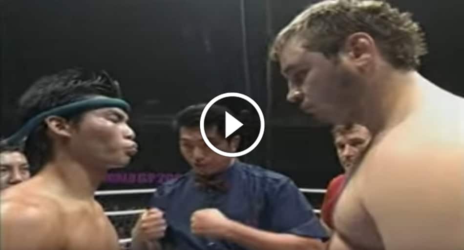 Massive size difference in kickboxing fight – does not go as expected