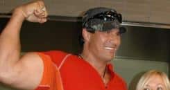 Jose Canseco Arrives in Japan for DREAM.9