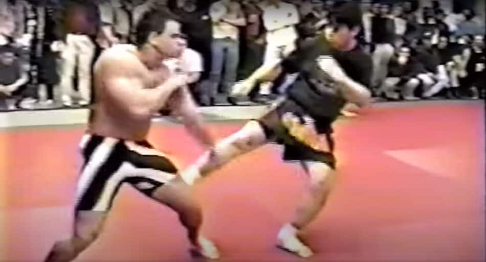Karate instructor vs. 250-pound mountain of muscle (no-rules fight)