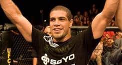 Leites Replaces Palhares at UFC 101