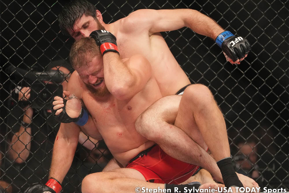 UFC 282 grades: Evaluating the main card standouts