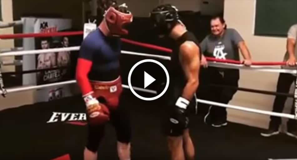 Mario Lopez spars Canelo Alvarez and gets WORKED