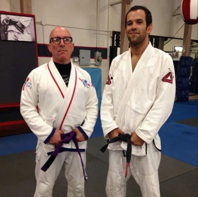 Rock star judo tosses unruly fan mid-performance