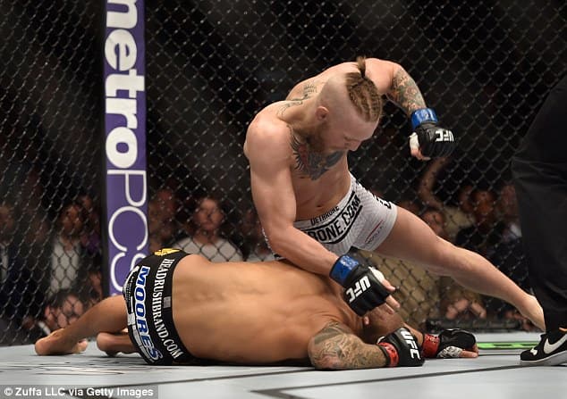 Free Fight: Conor McGregor vs. Dustin Poirier