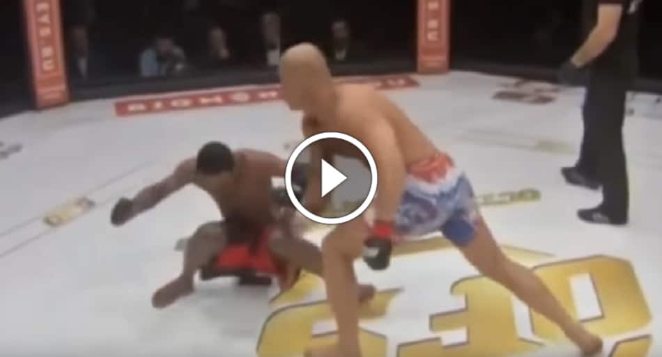 Another no-touch KO in MMA?