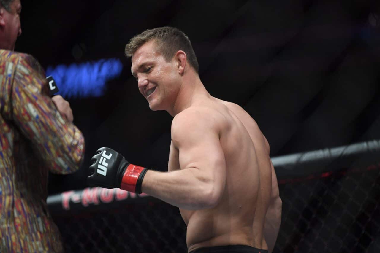 Ian Heinisch: Watch the first 3 minutes vs. Kelvin Gastelum