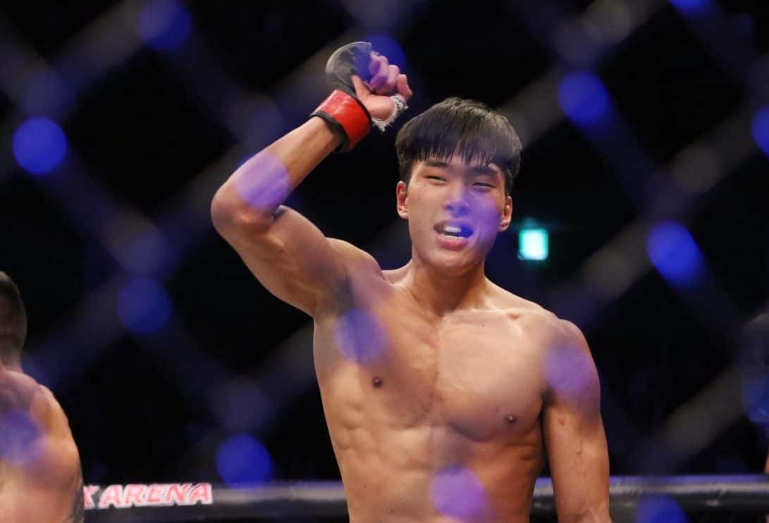 WATCH: Seungwoo Choi finishes Julian Erosa in the first round at UFC Vegas 29