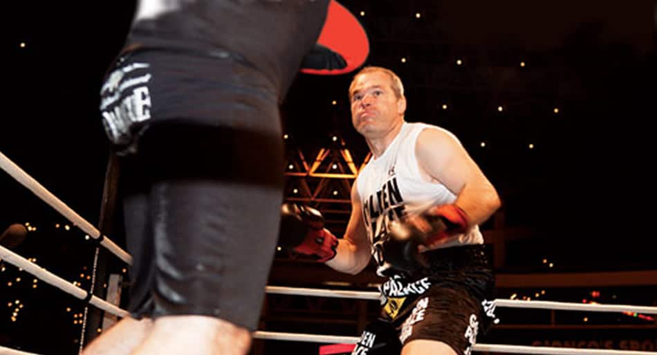 Movie director smashes 4 of his fiercest critics in the ring