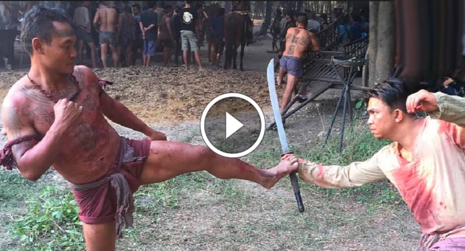 Muay thai beast Saenchai – training footage