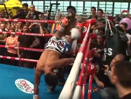 Muay Thai legends Buakaw and Saenchai sparring
