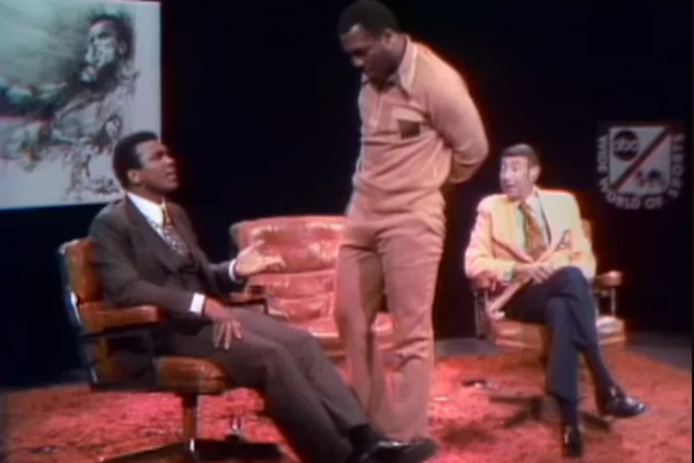 What happened when two of the greatest boxers in history scuffled outside the ring?