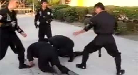 Handling multiple attackers – How did he do that?