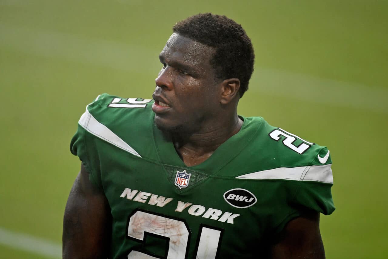 Deron Williams vs Frank Gore in NBA vs NFL bout added to December Paul/Fury undercard