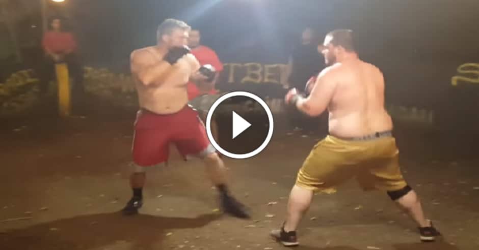 Heavyweight showdown ends in dominant fashion