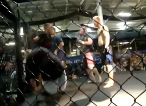 Referee gets into it with cornerman – results in KO